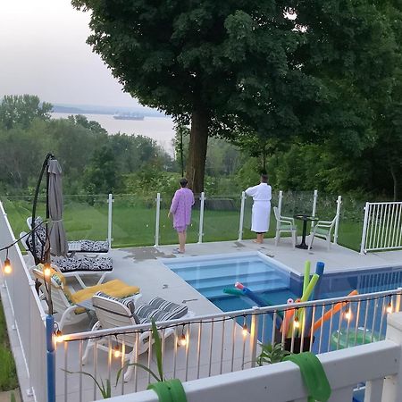 Les Saisons Du Fleuve Bed & Breakfast Lotbiniere Eksteriør bilde