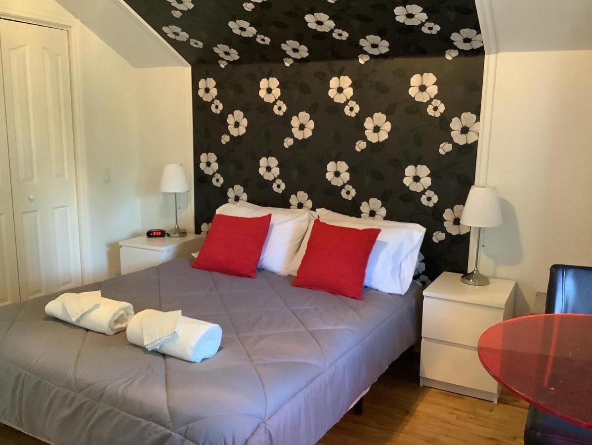 Les Saisons Du Fleuve Bed & Breakfast Lotbiniere Eksteriør bilde