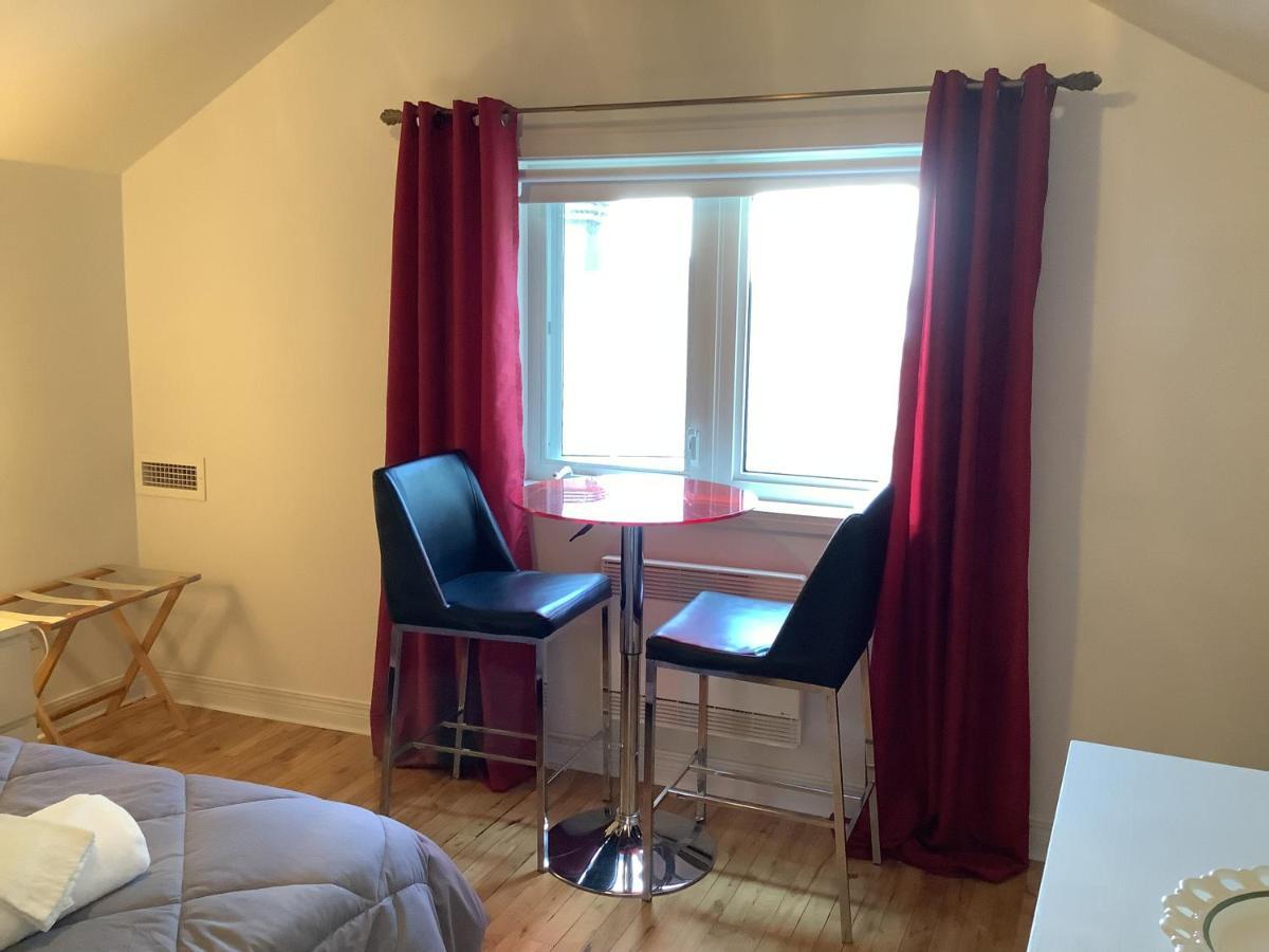 Les Saisons Du Fleuve Bed & Breakfast Lotbiniere Eksteriør bilde