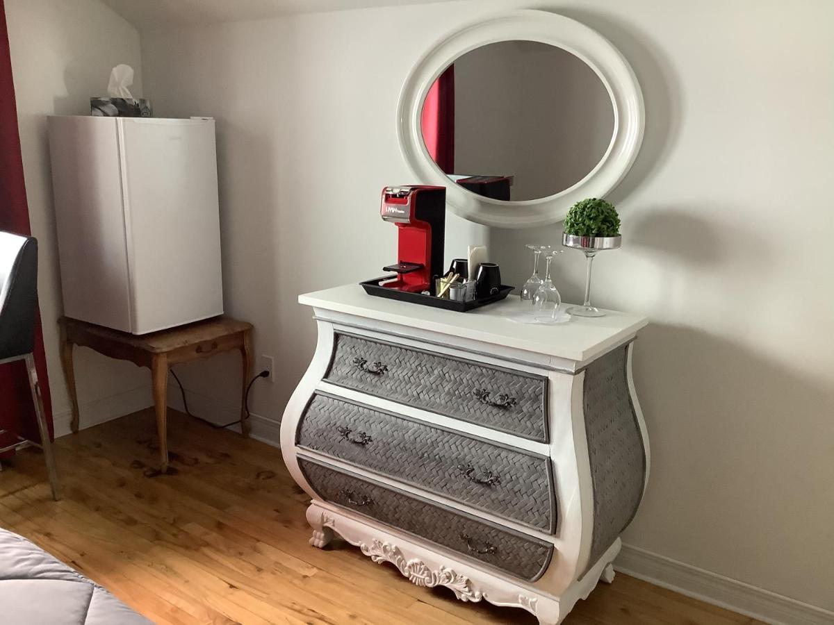 Les Saisons Du Fleuve Bed & Breakfast Lotbiniere Eksteriør bilde