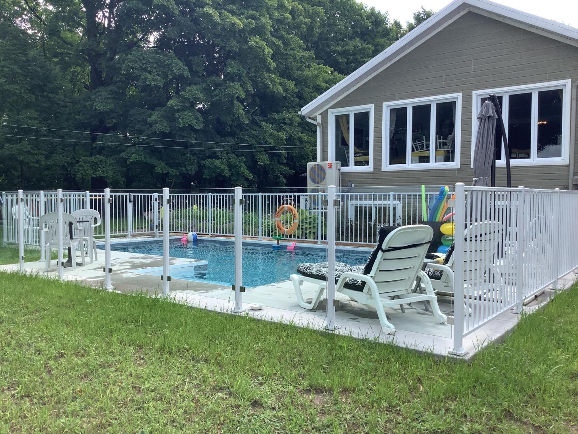 Les Saisons Du Fleuve Bed & Breakfast Lotbiniere Eksteriør bilde